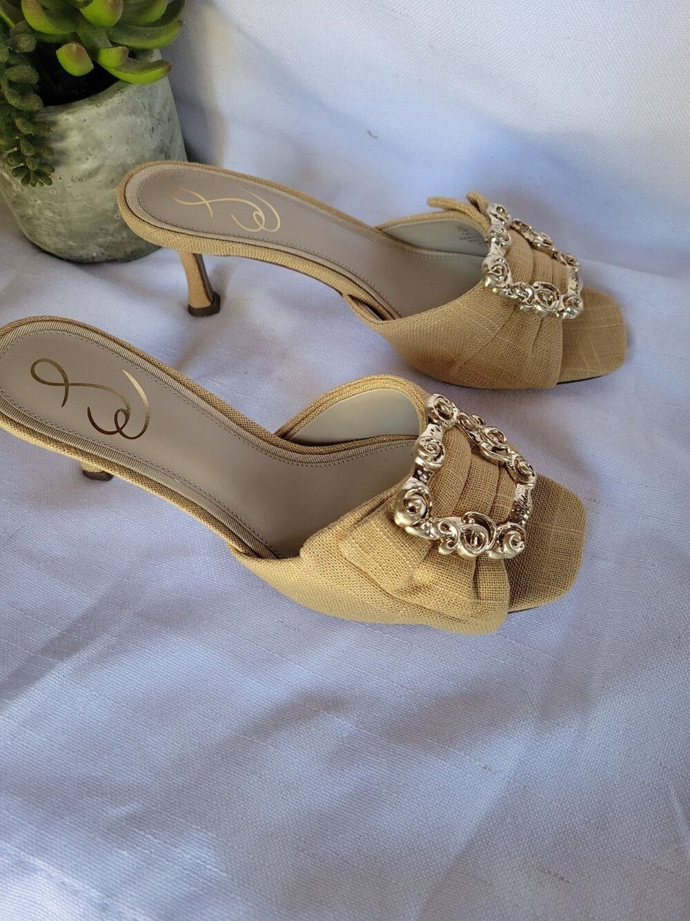 San Edelman Women's Pietra Dsrt Sun Linen Kitten-Heel sandals Size 7.5 Yellow - Picture 3 of 9
